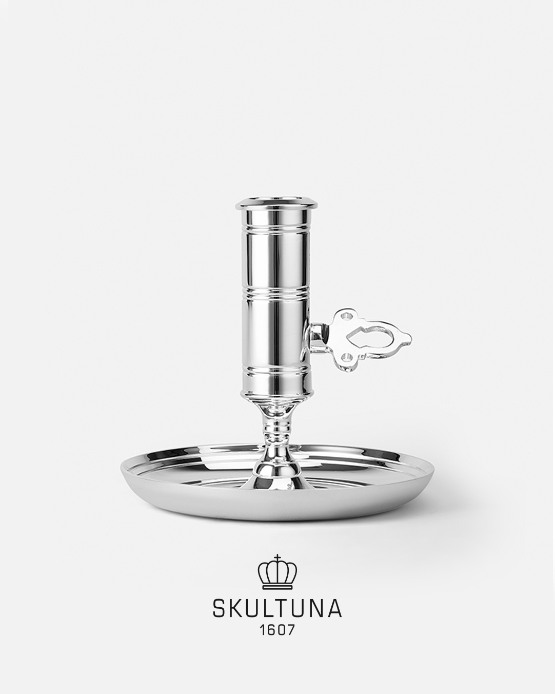 produktfoto ljusstake silver skultuna